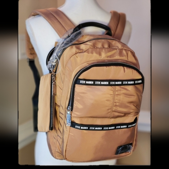 NWT ❗️ Steven Madden camel color backpack brichh style travel orginazer weekende - Picture 3 of 14